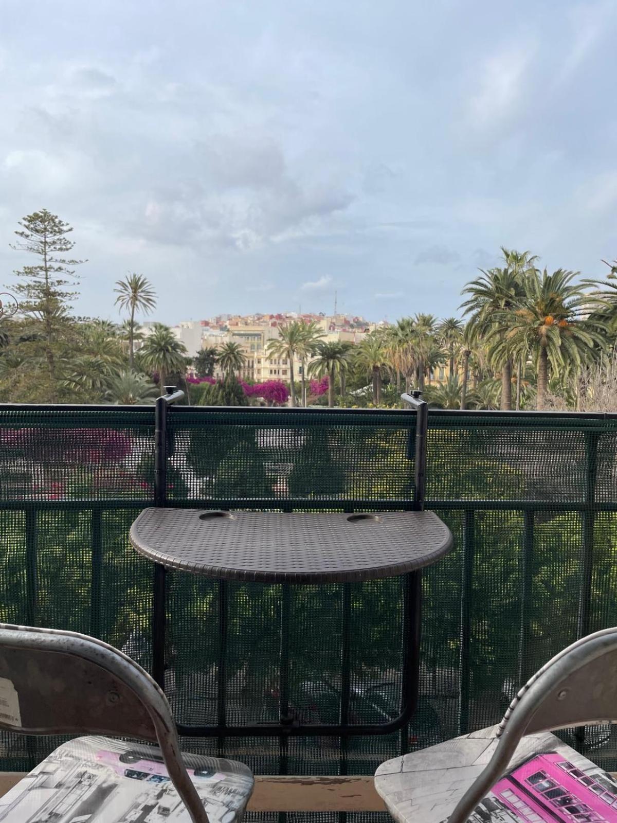 Apartamento Centrico Con Vistas Apartment Melilla Bagian luar foto
